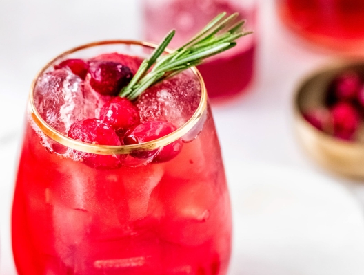 cranberry bourbon cocktail