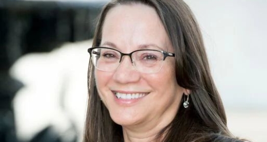 Headshot for Stephanie Sample